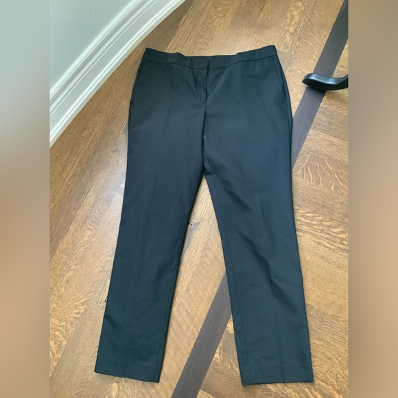 ANN TAYLOR Black Classic Dress Pants Regular Women’s Size 8 Straight Leg Worn 2X - Picture 2 of 7